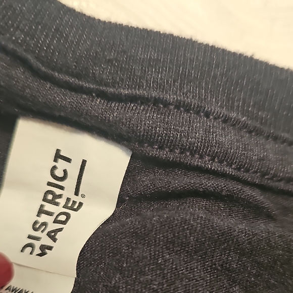 District Made San Pedro Belize  Black T-Shirt Womans Large - Picture 2 of 11